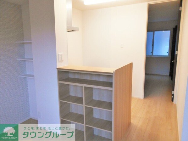 ファヴォーレ Aの物件内観写真